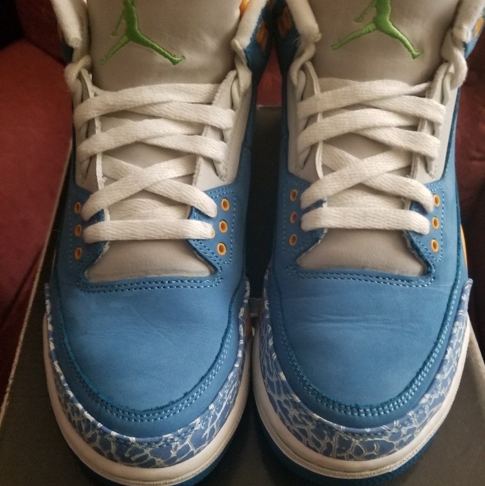 Jordan Retro 3 "Do The Right Thing" SIZE 7.5